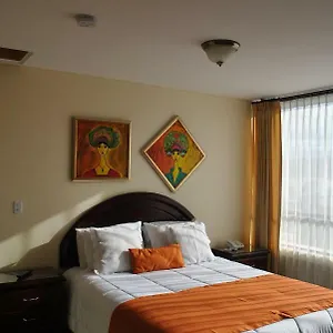 Mak House Ecuador
